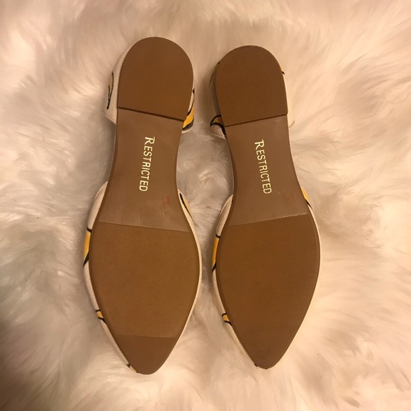 Restricted Banana Pop Art D’orsay printed flats - Picture 4 of 5